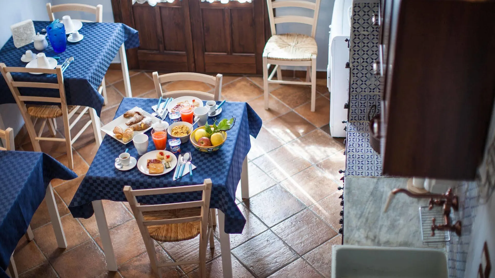 B&B Cinisi Vacanze Bed & Breakfast
