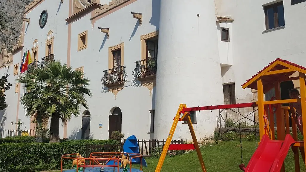 B&B Cinisi Vacanze 3*,  Italy